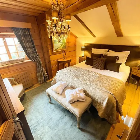 La Ferme Des Vonezins 4*